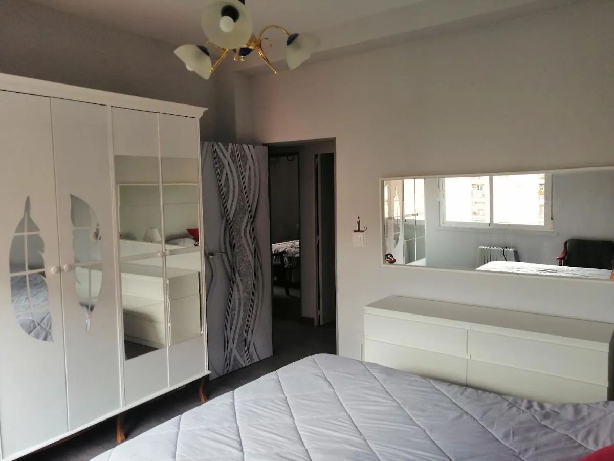 El Alcazar Apartamento Jaén 0*,